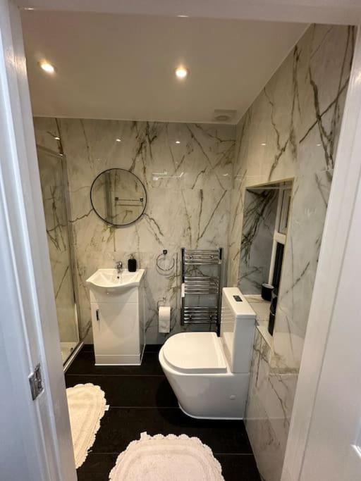 House Villa Watford  Dış mekan fotoğraf