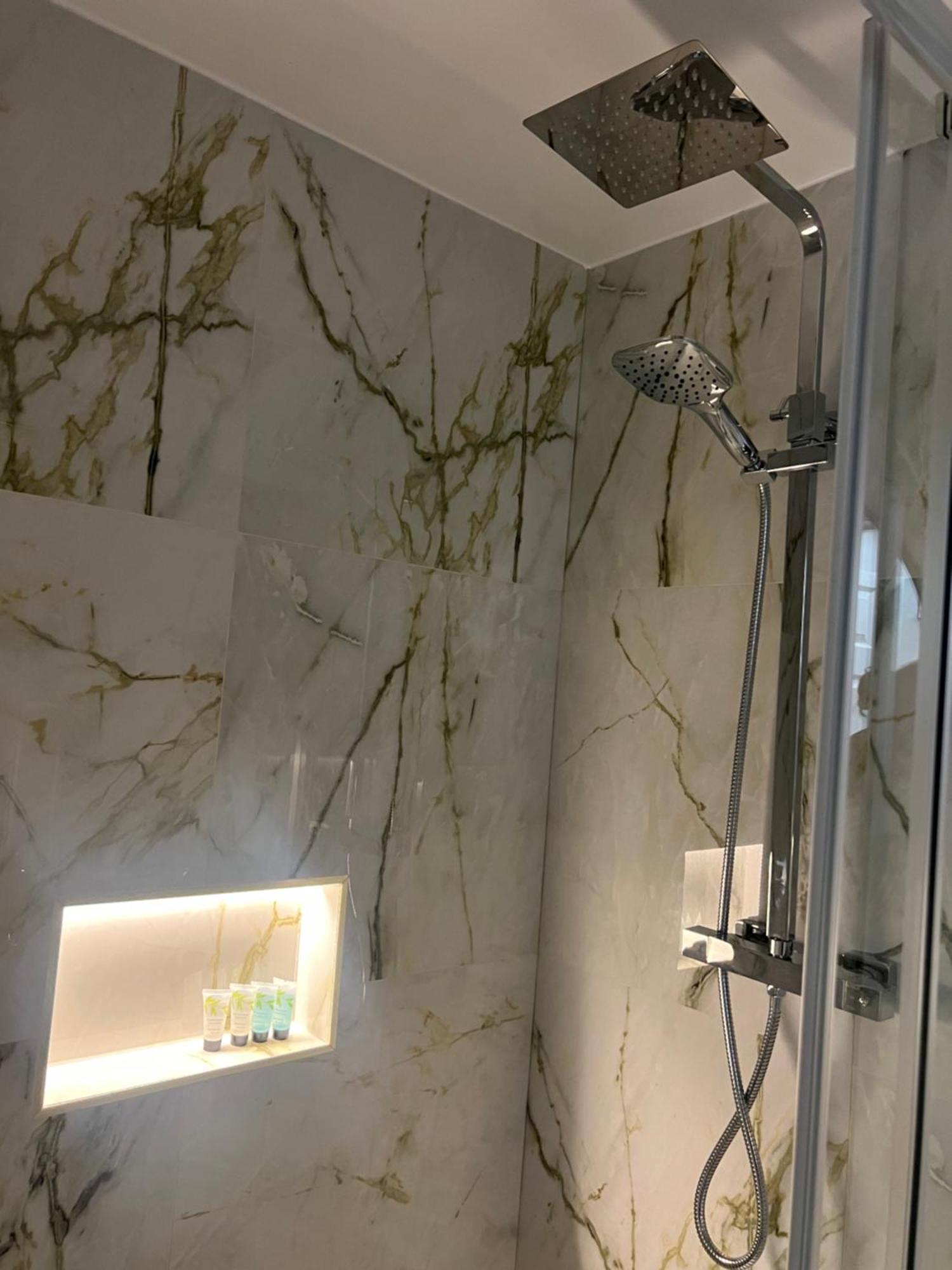 House Villa Watford  Dış mekan fotoğraf