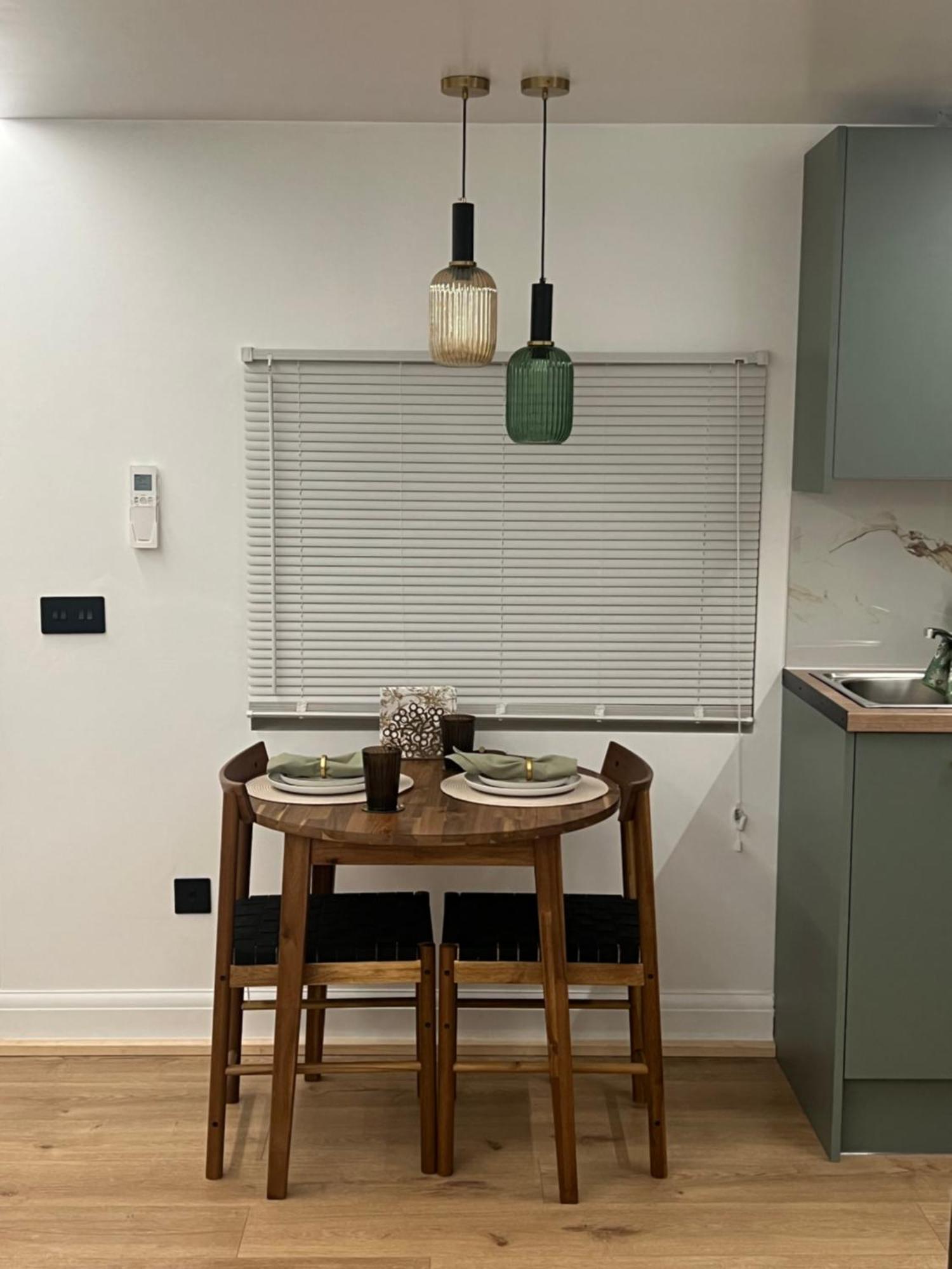 House Villa Watford  Dış mekan fotoğraf